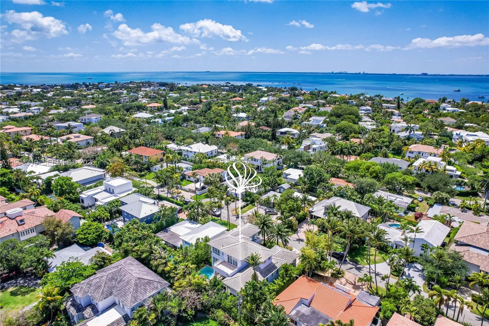 435 Hampton Ln, Key Biscayne FL 33149