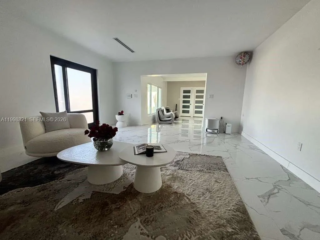 12540 SW 203rd St # 15240, Miami FL 33177