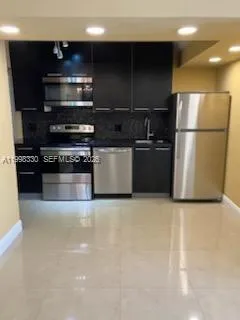 501 Three Islands Blvd # 419, Hallandale Beach FL 33009