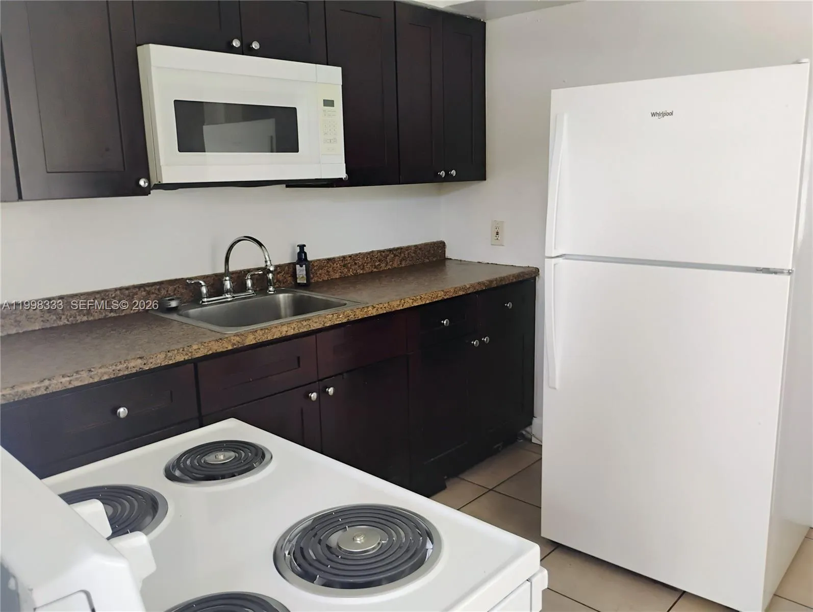 254 SW 15th St # 2, Dania Beach FL 33004