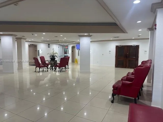 1300 NE Miami Gardens Dr # 616E, Miami FL 33179