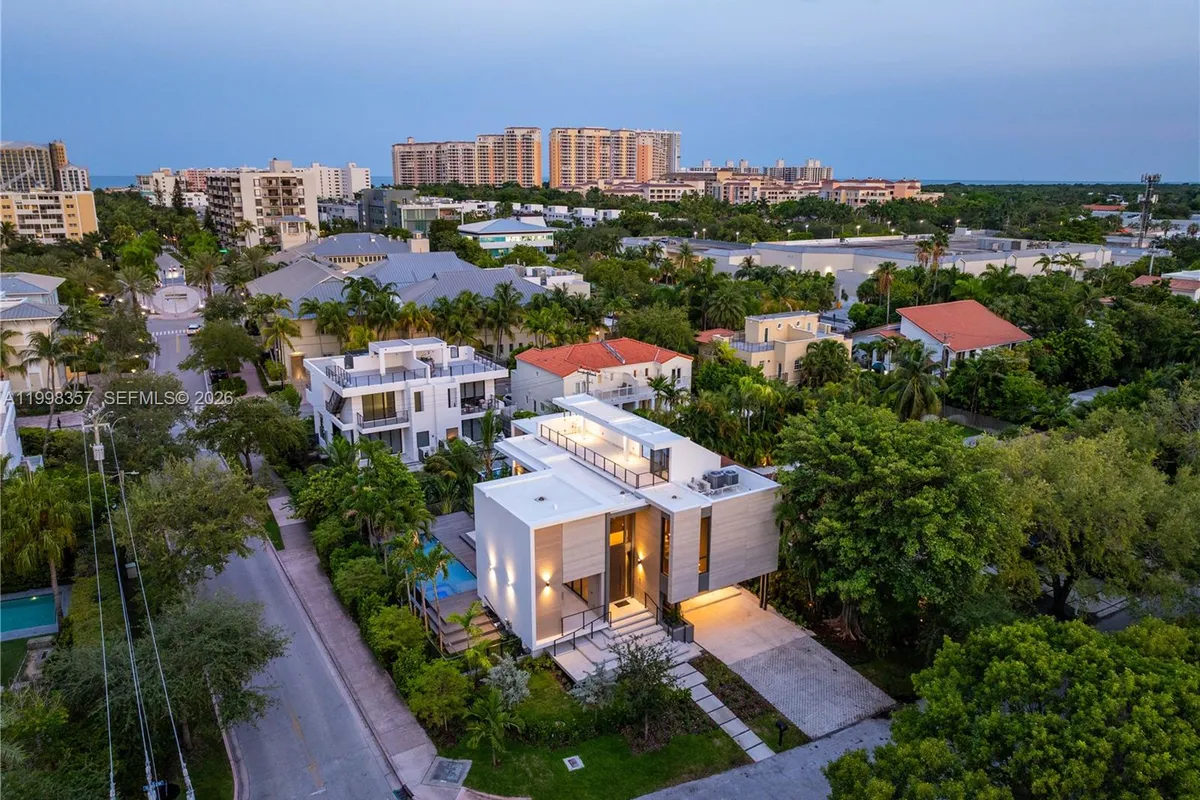 571 GLENRIDGE RD, Key Biscayne FL 33149