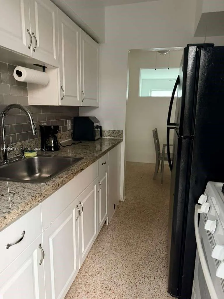 790 81st St # 3, Miami Beach FL 33141