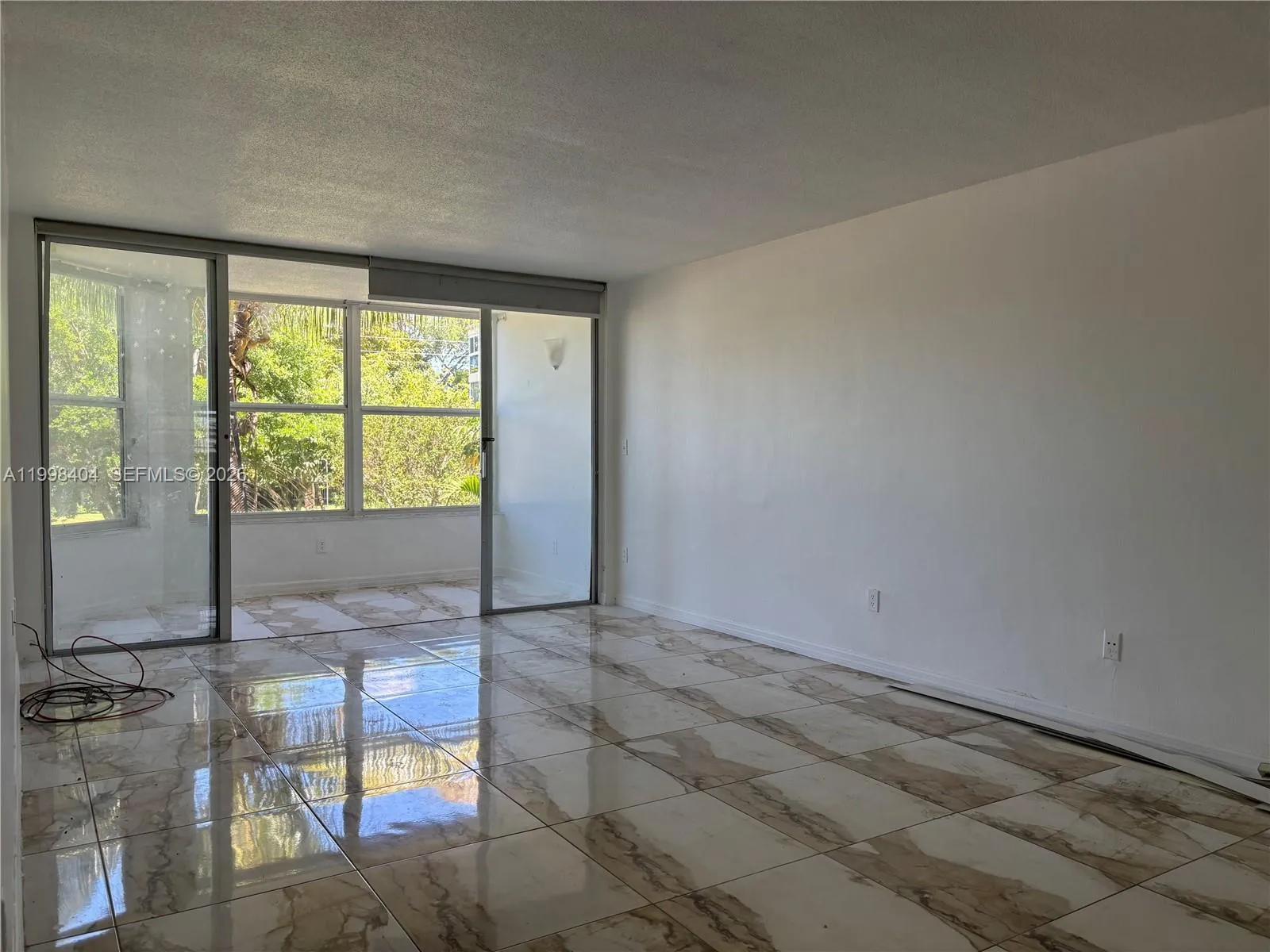 1501 NE 191st St # C211, Miami FL 33179