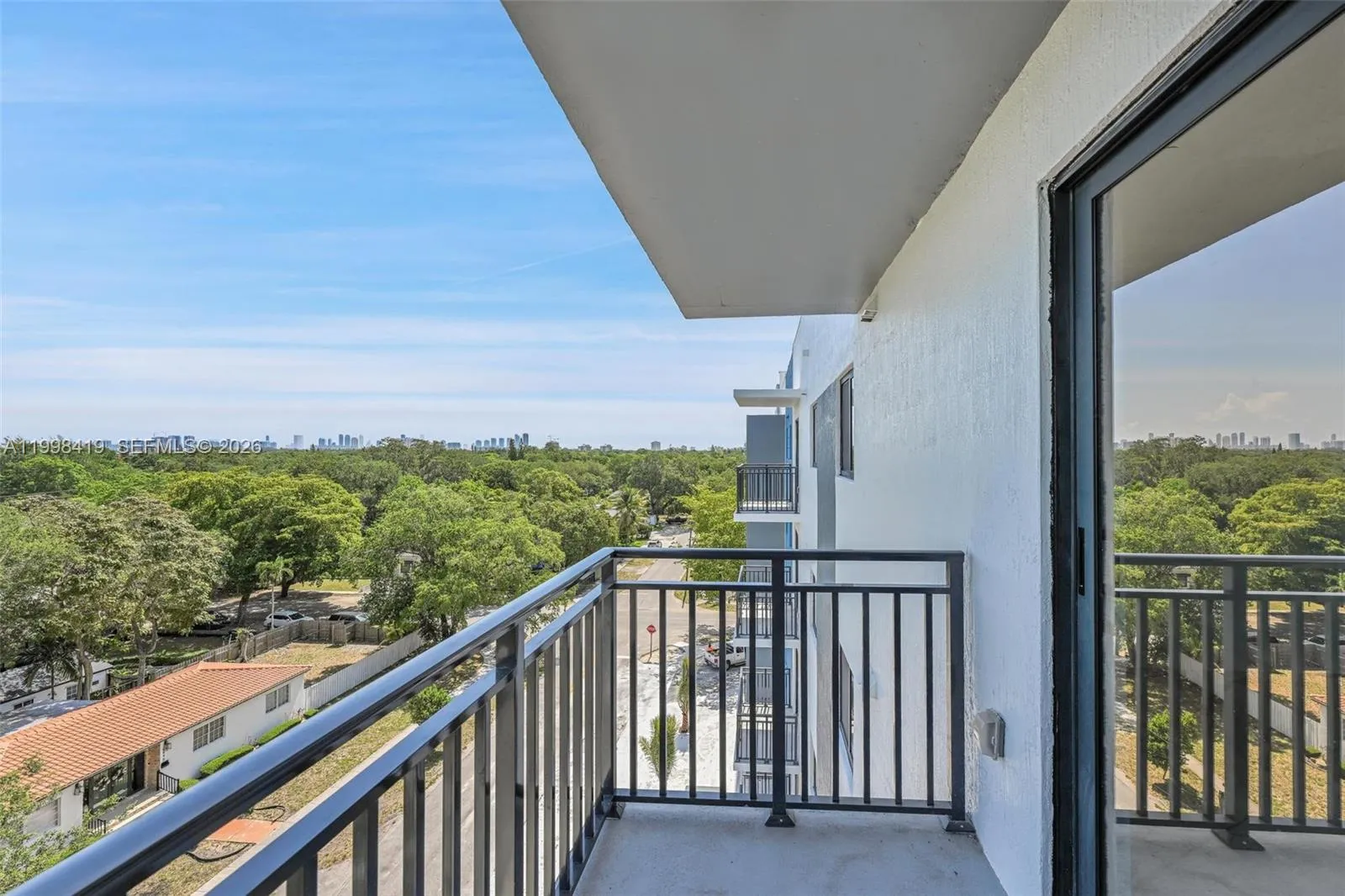 840 NE 130th Street # 601, North Miami FL 33161