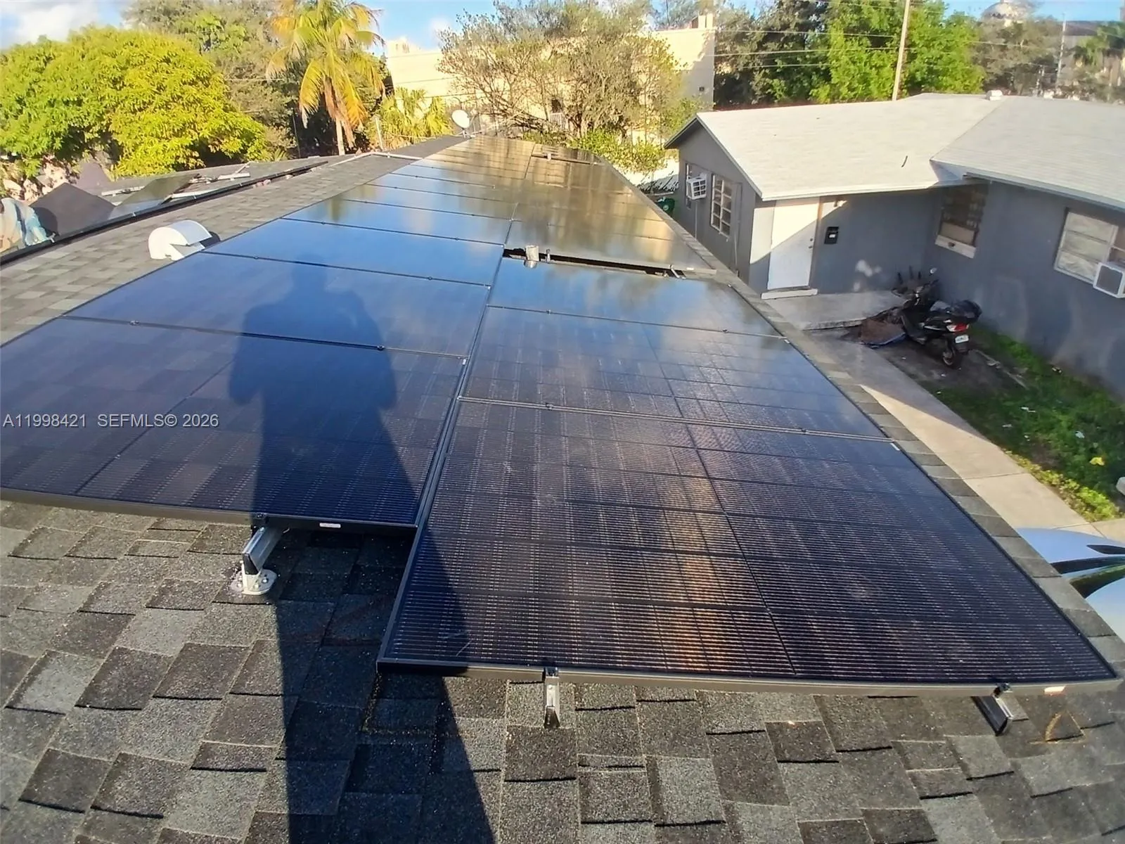 7641 NW 2nd Ct, Miami FL 33150