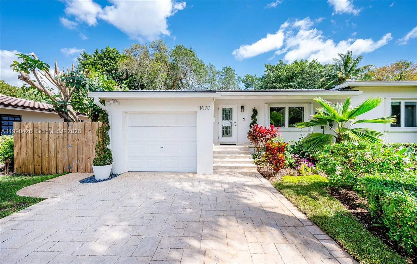 1003 NE 118th St # 1003, Biscayne Park FL 33161