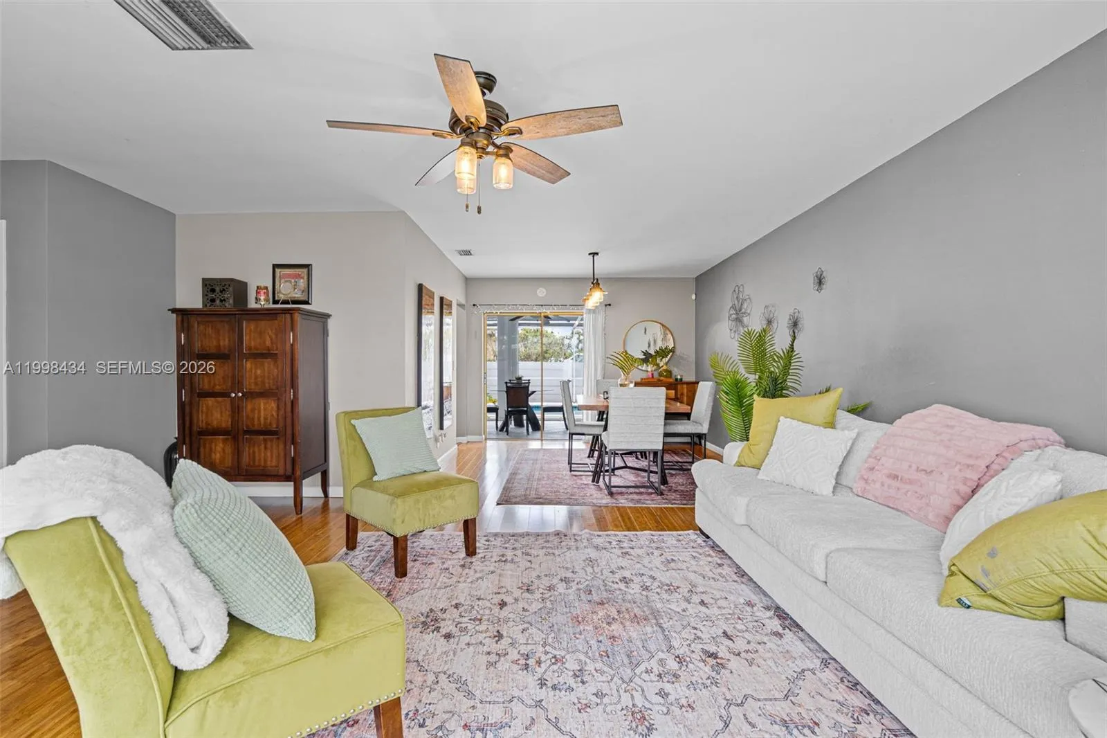 5214 W Park Rd, Hollywood FL 33021