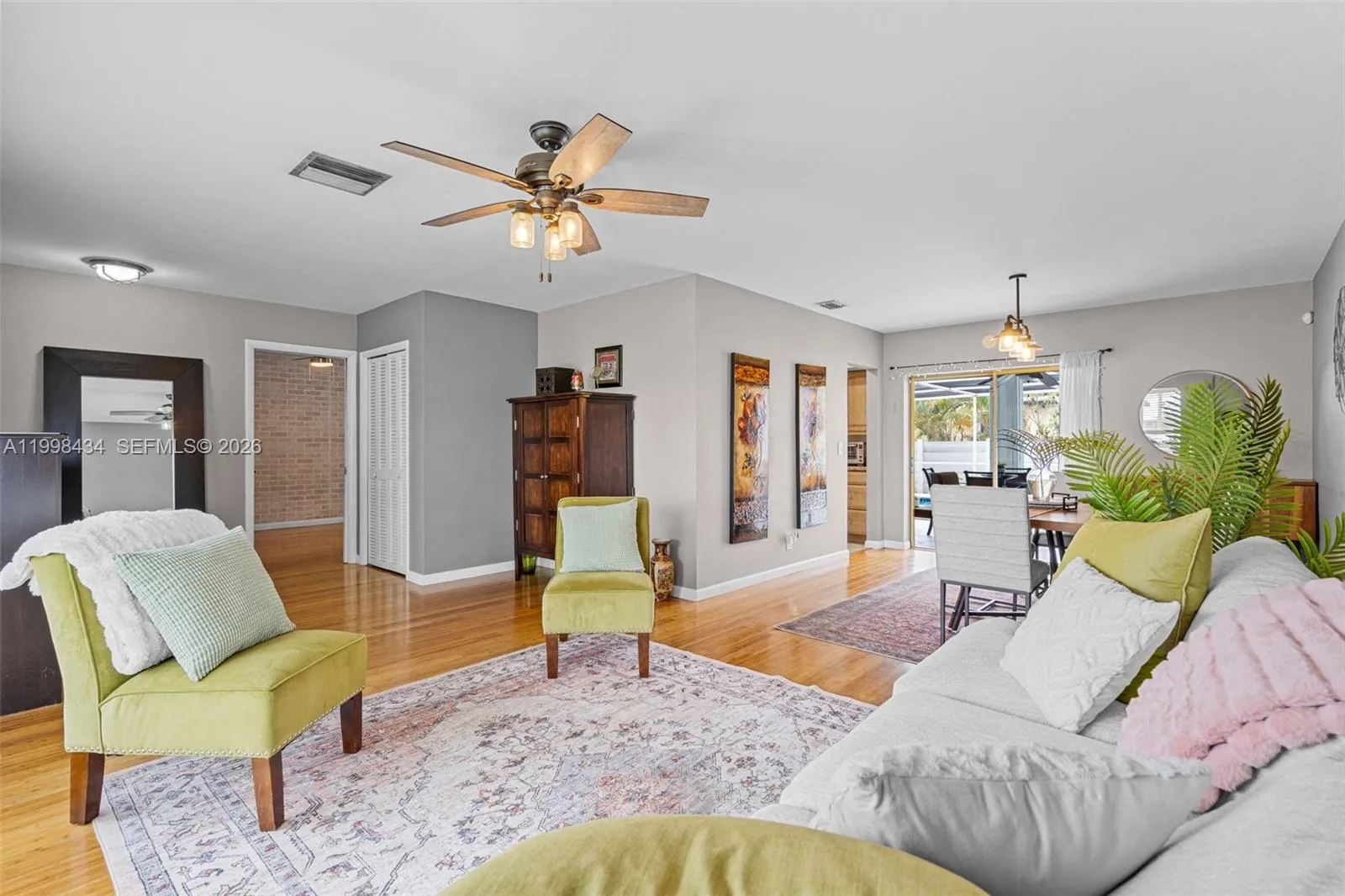 5214 W Park Rd, Hollywood FL 33021