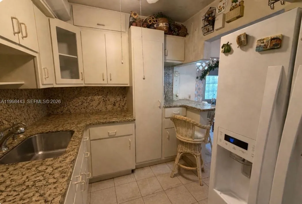 1135 NW 32nd Ct, Miami FL 33125