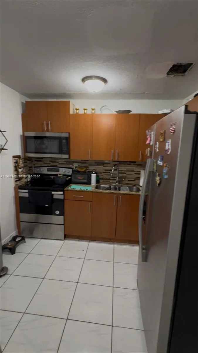 1857 NW 113th Ter # 1857, Miami FL 33167