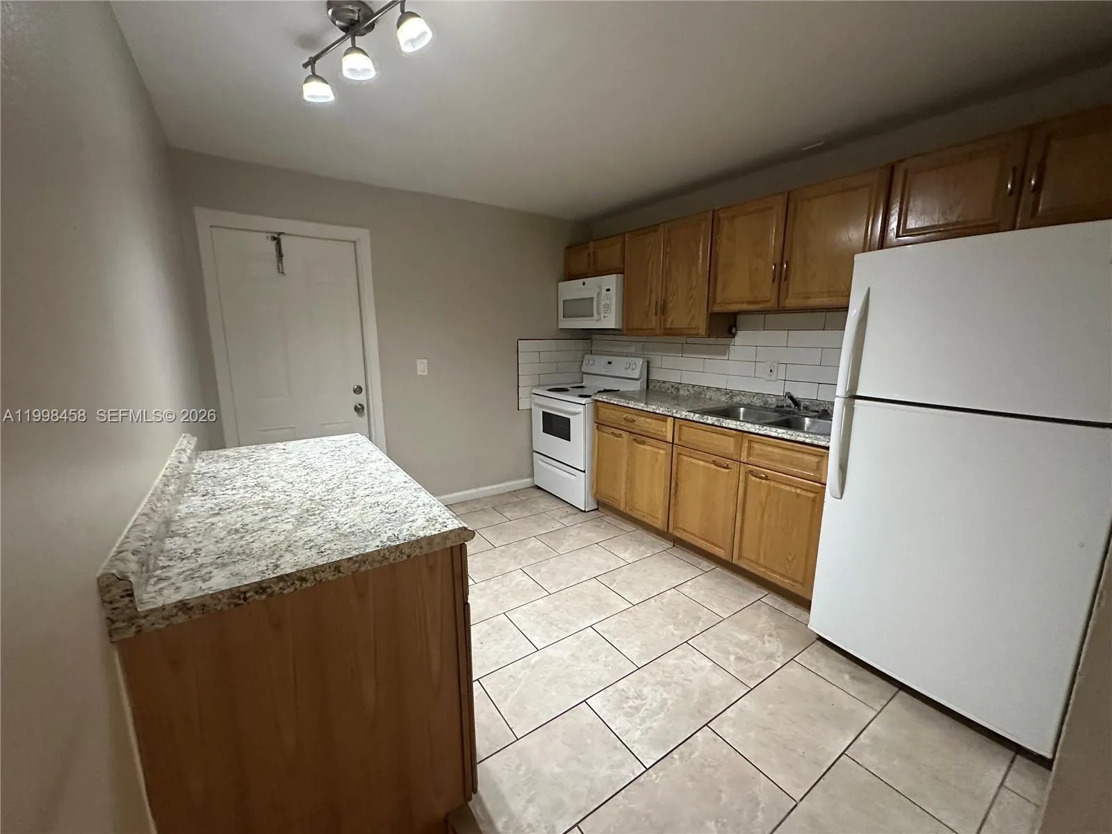 5940 NW 20th St # 44, Lauderhill FL 33313