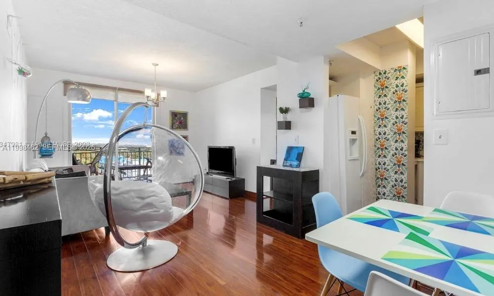 3500 Coral Way # 1406, Miami FL 33145