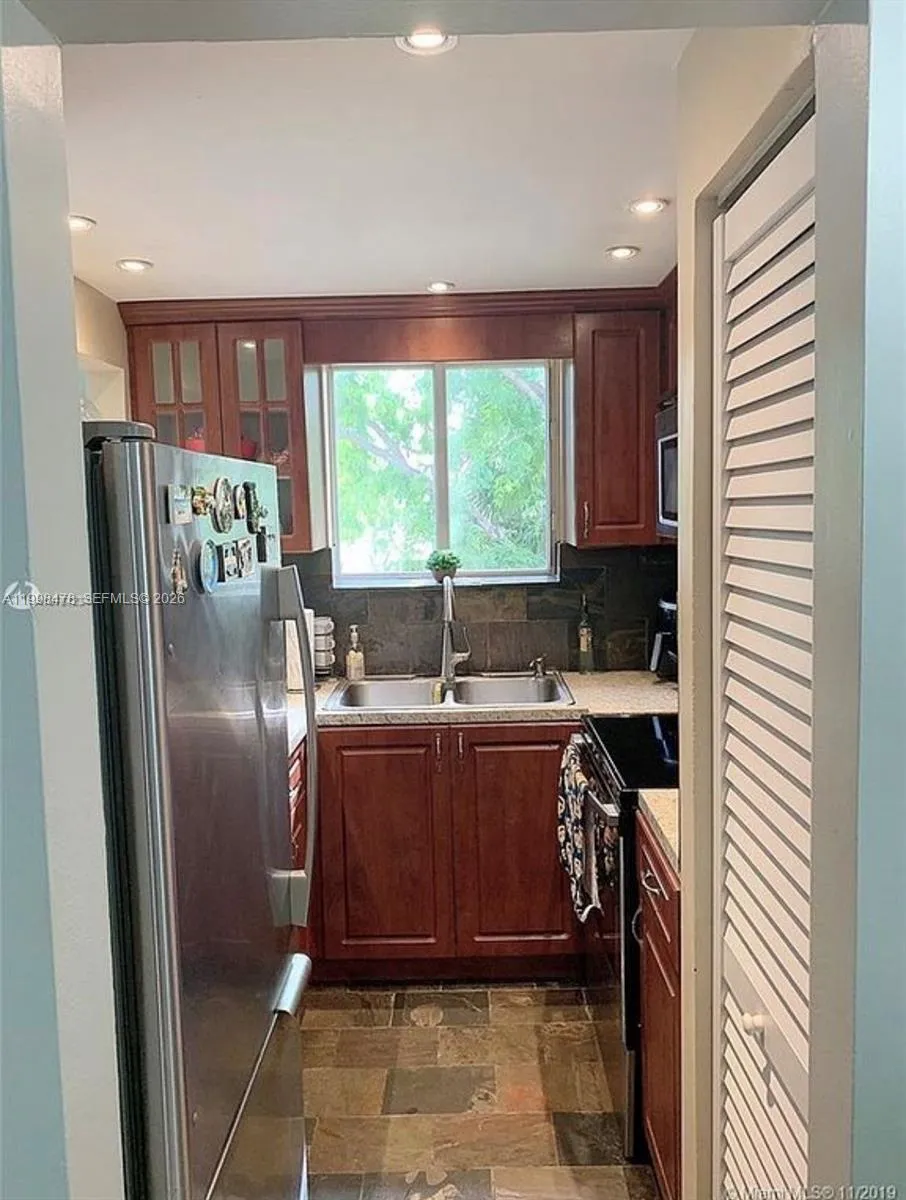 6205 SW 131st Ct # 203, Miami FL 33183