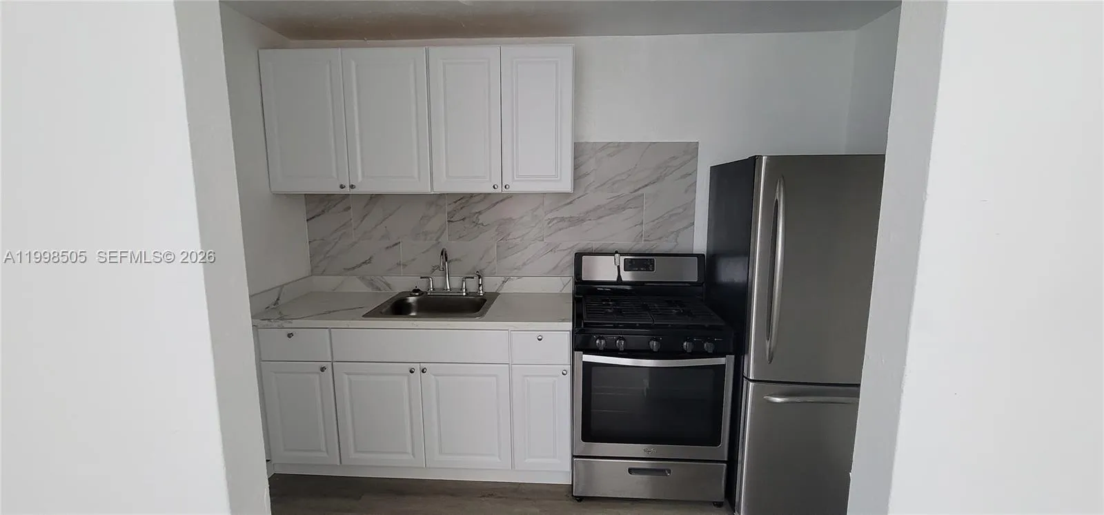 111 SW 18th Ave, Miami FL 33135