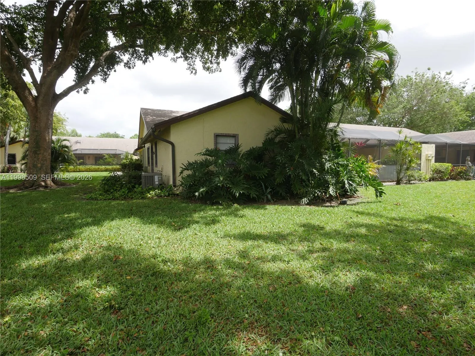 23359 Barlake Dr, Boca Raton FL 33433