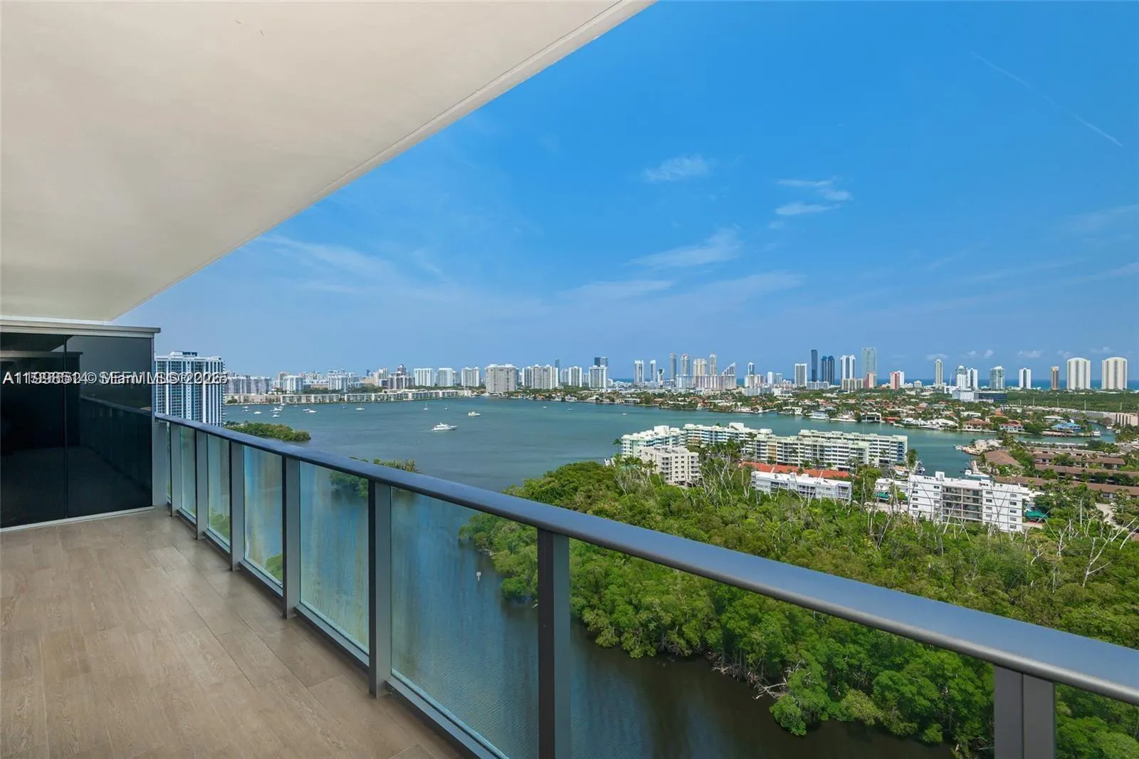 16385 Biscayne Blvd # 2118, North Miami Beach FL 33160