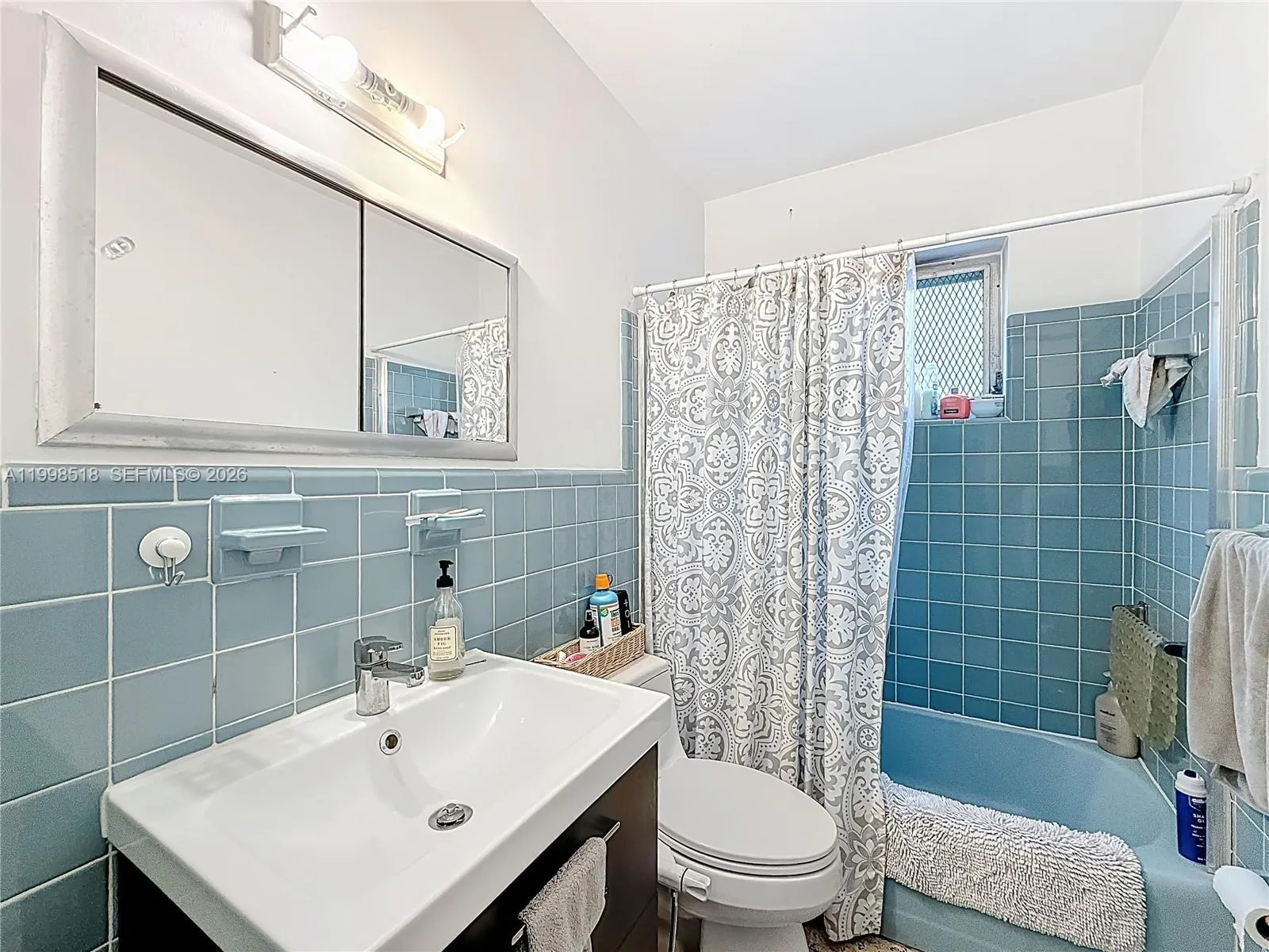 8347 E Dixie Hwy, Miami FL 33138