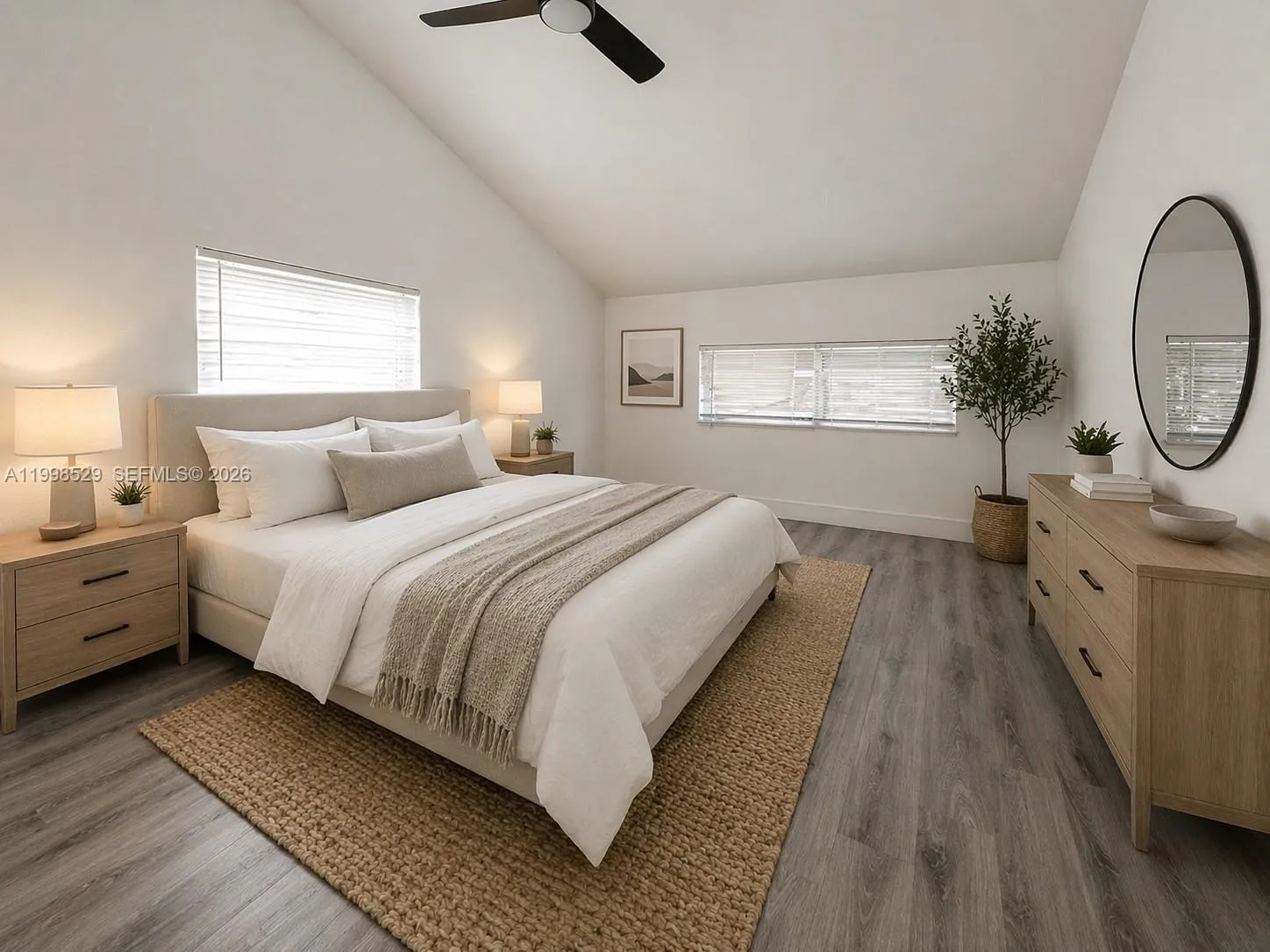 736 NW 41st St, Miami FL 33127