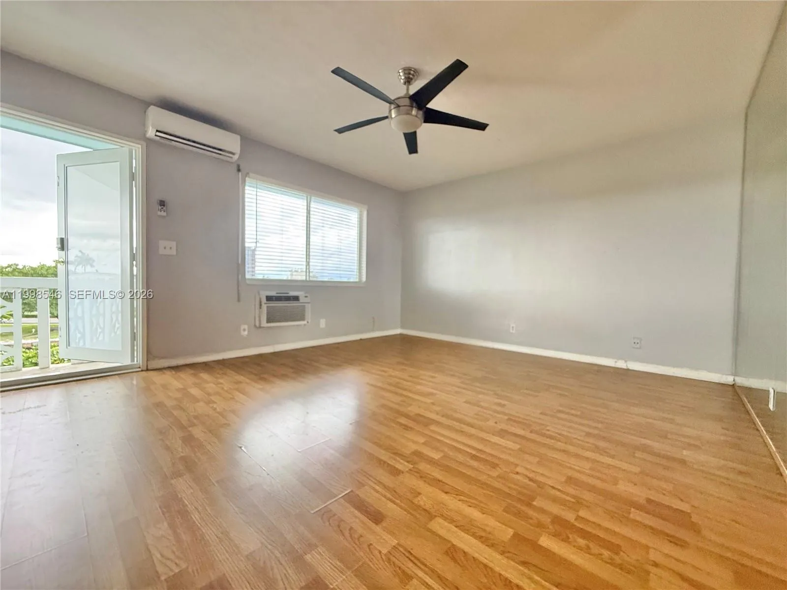 455 Golden Isles Dr # 309, Hallandale Beach FL 33009