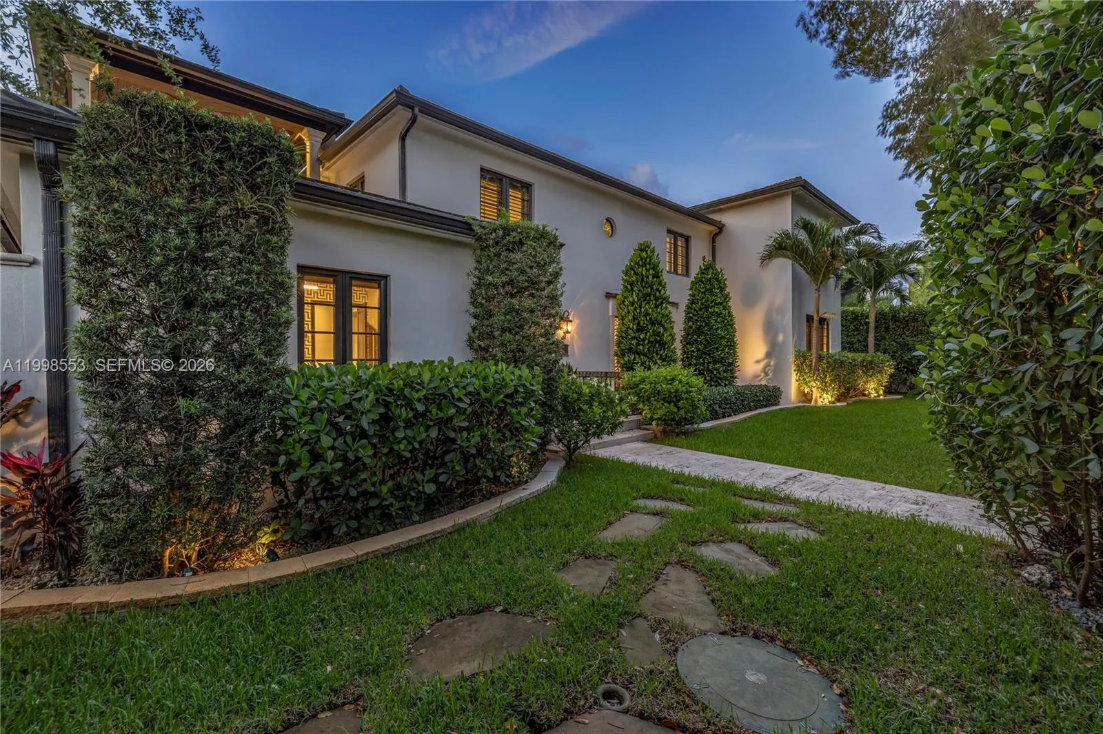 1001 NE 96th St, Miami Shores FL 33138