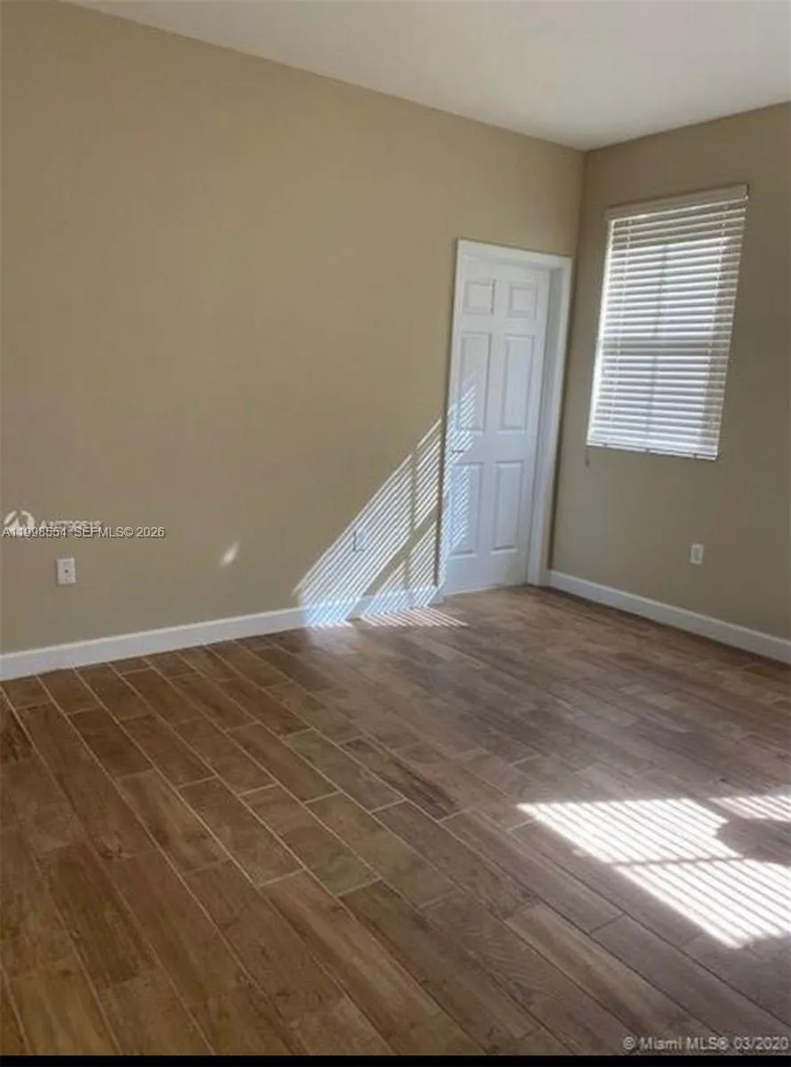 11801 SW 152nd Path, Miami FL 33196