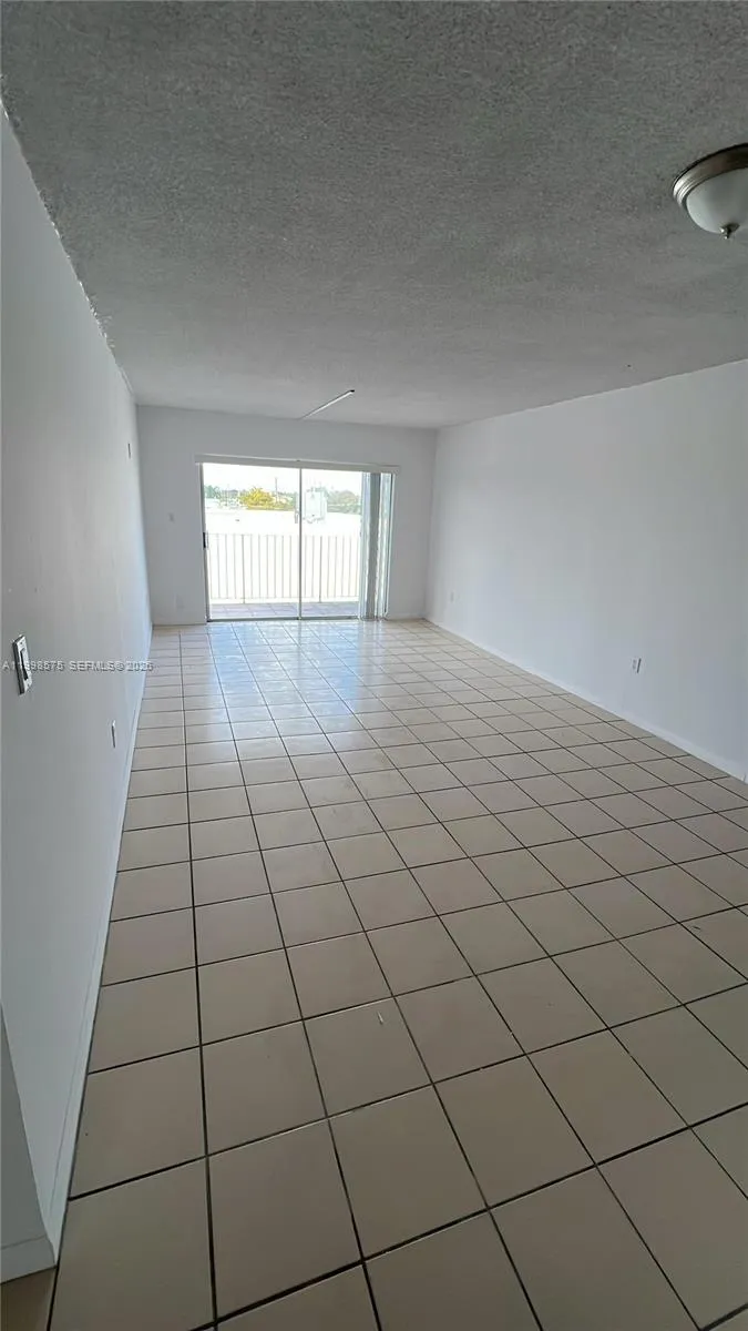 4480 Palm Ave # 402, Hialeah FL 33012