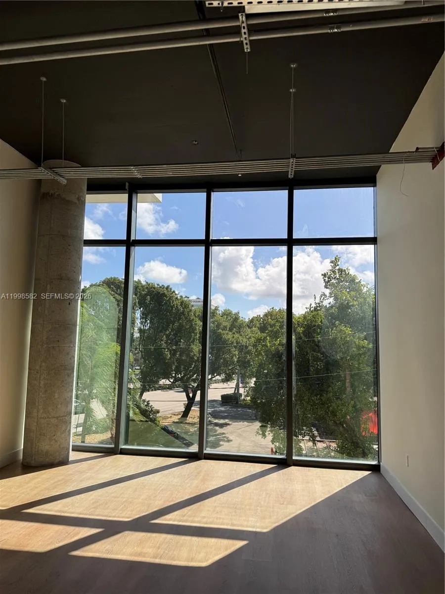 21290 Biscayne Blvd # 408, Aventura FL 33180