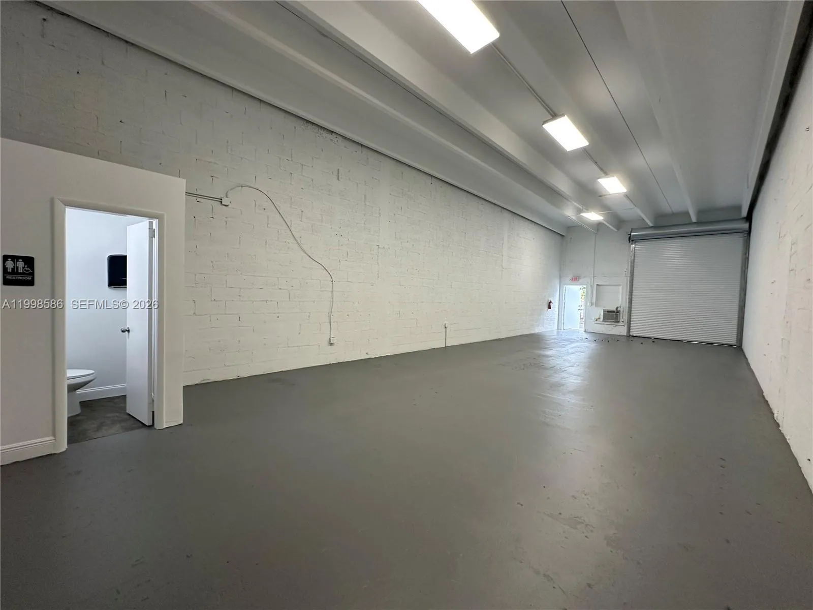 5818 SW 25th St # 2, West Park FL 33023