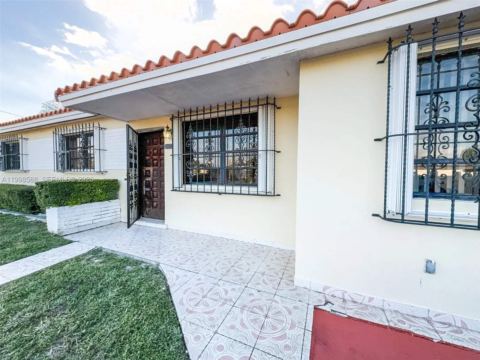 3420 SW 104th Ave, Miami FL 33165