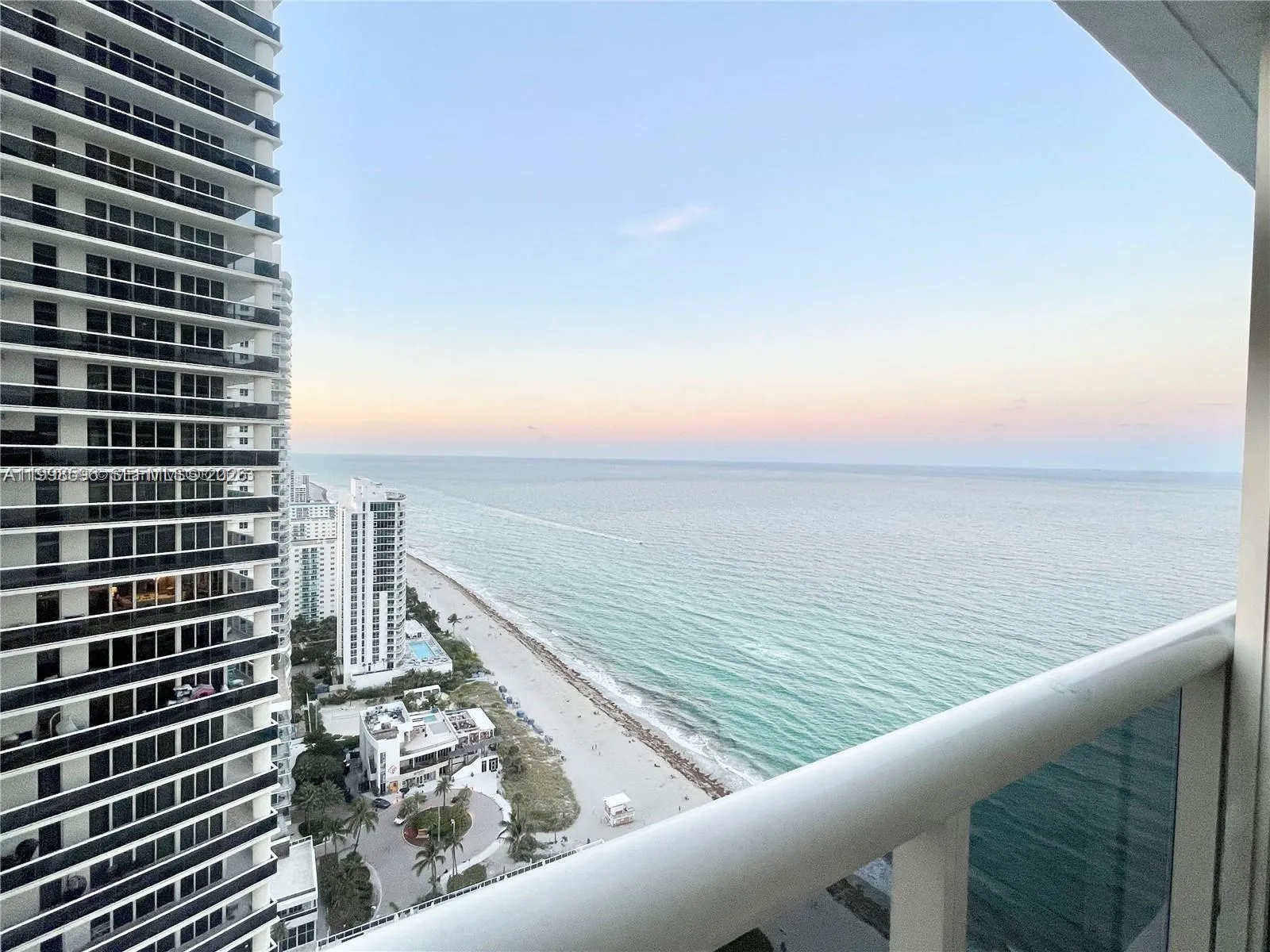 1830 S Ocean Dr # 3309, Hallandale Beach FL 33009
