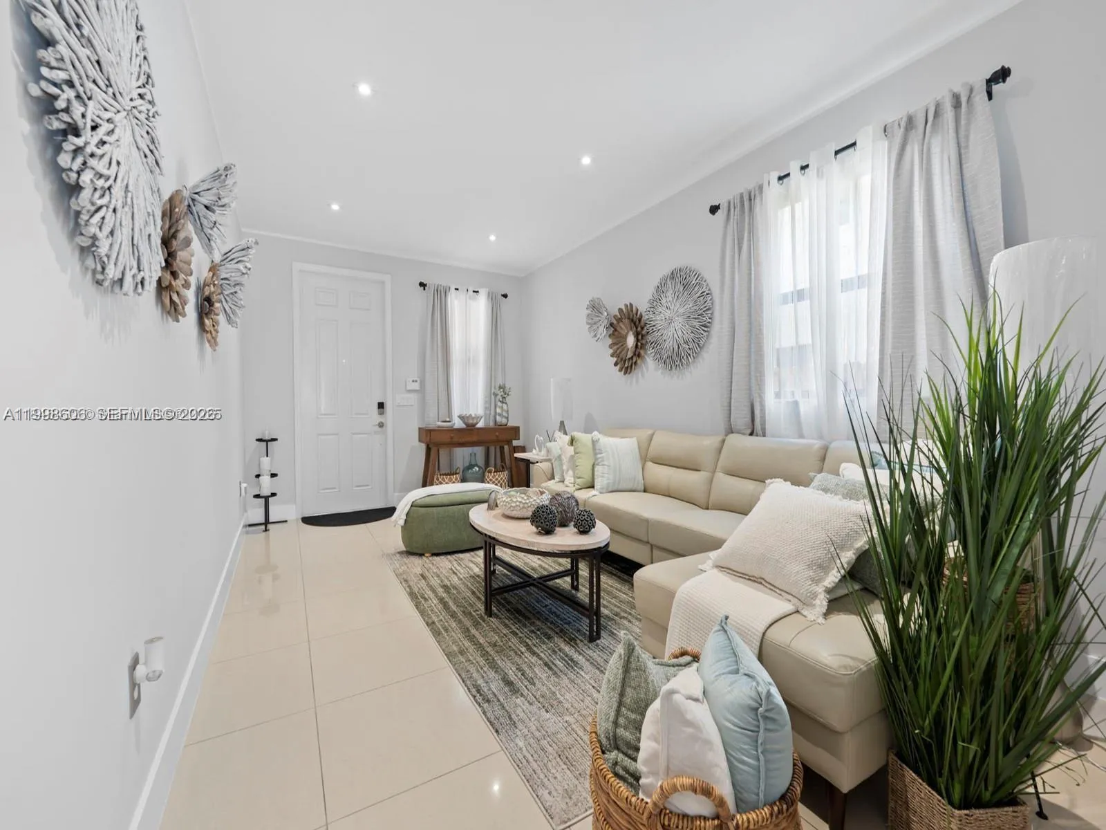 8781 NW 98th Ct # 8781, Doral FL 33178