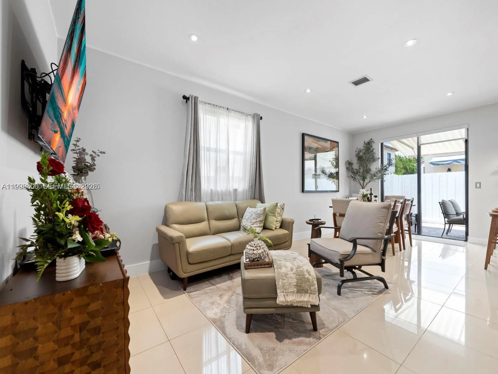 8781 NW 98th Ct # 8781, Doral FL 33178