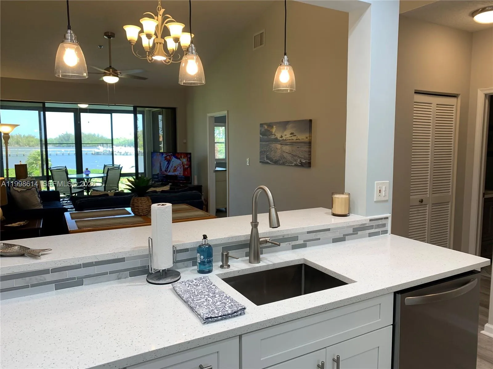 6082 SE Landing Way # 10, Stuart FL 34997