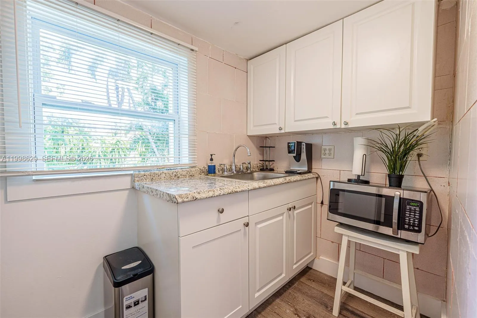 528 SW 21st Ave # B, Miami FL 33135