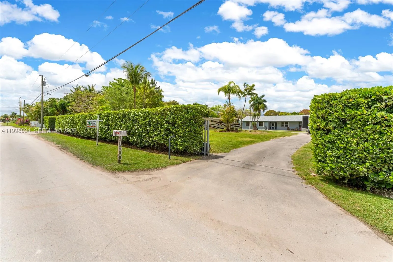 31500 SW 192nd Ave, Homestead FL 33030