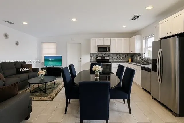 116 NW 4th Ave # 116, Hallandale Beach FL 33009