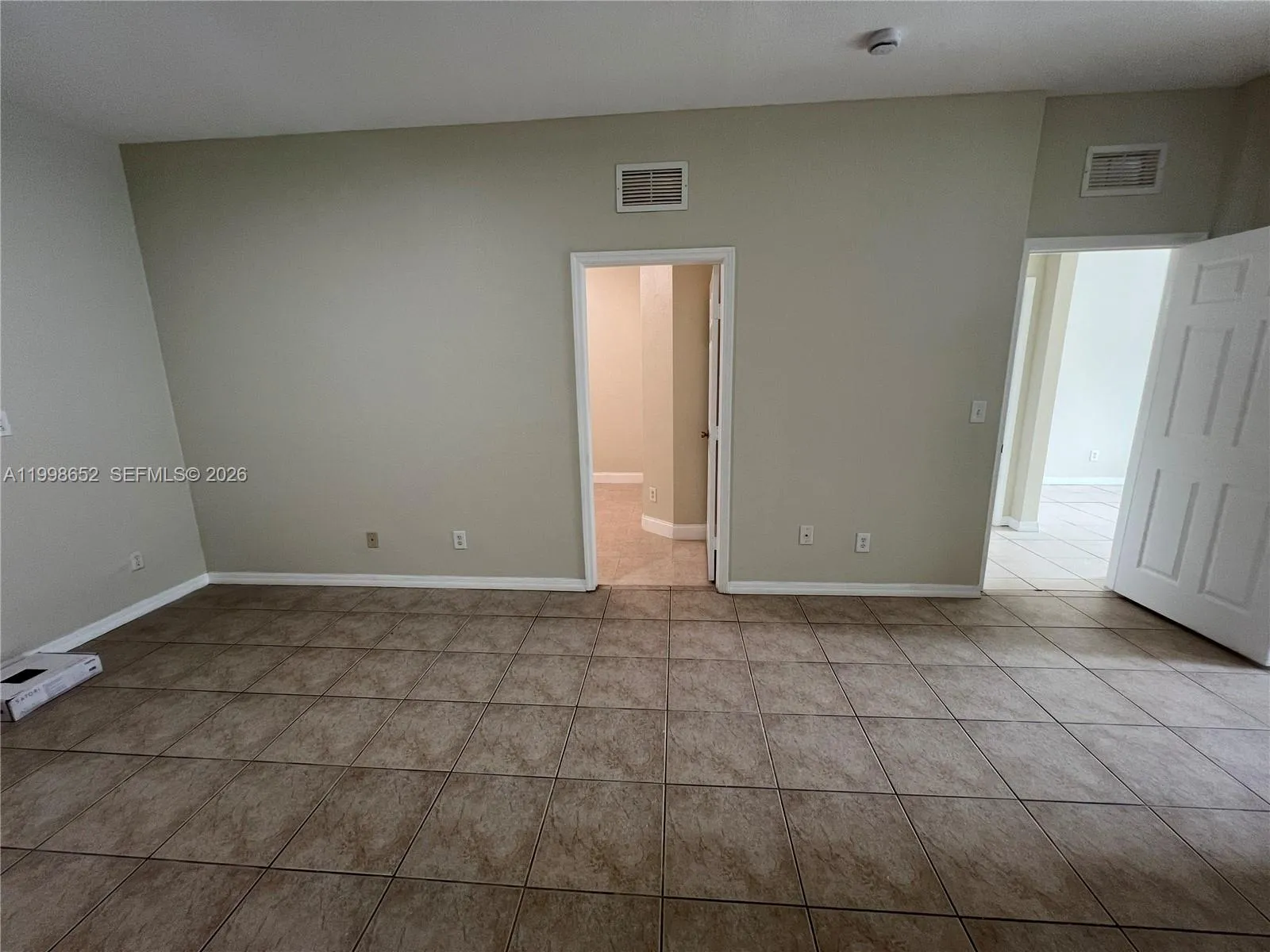 85 SW 16 AV, Homestead FL 33030