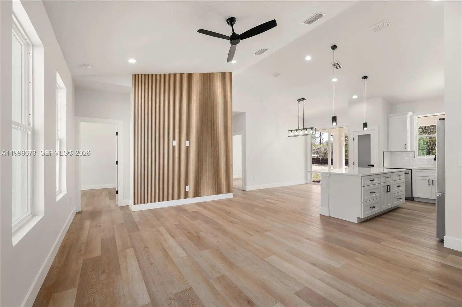 7322 Granada Boulevard, Sebring FL 33872