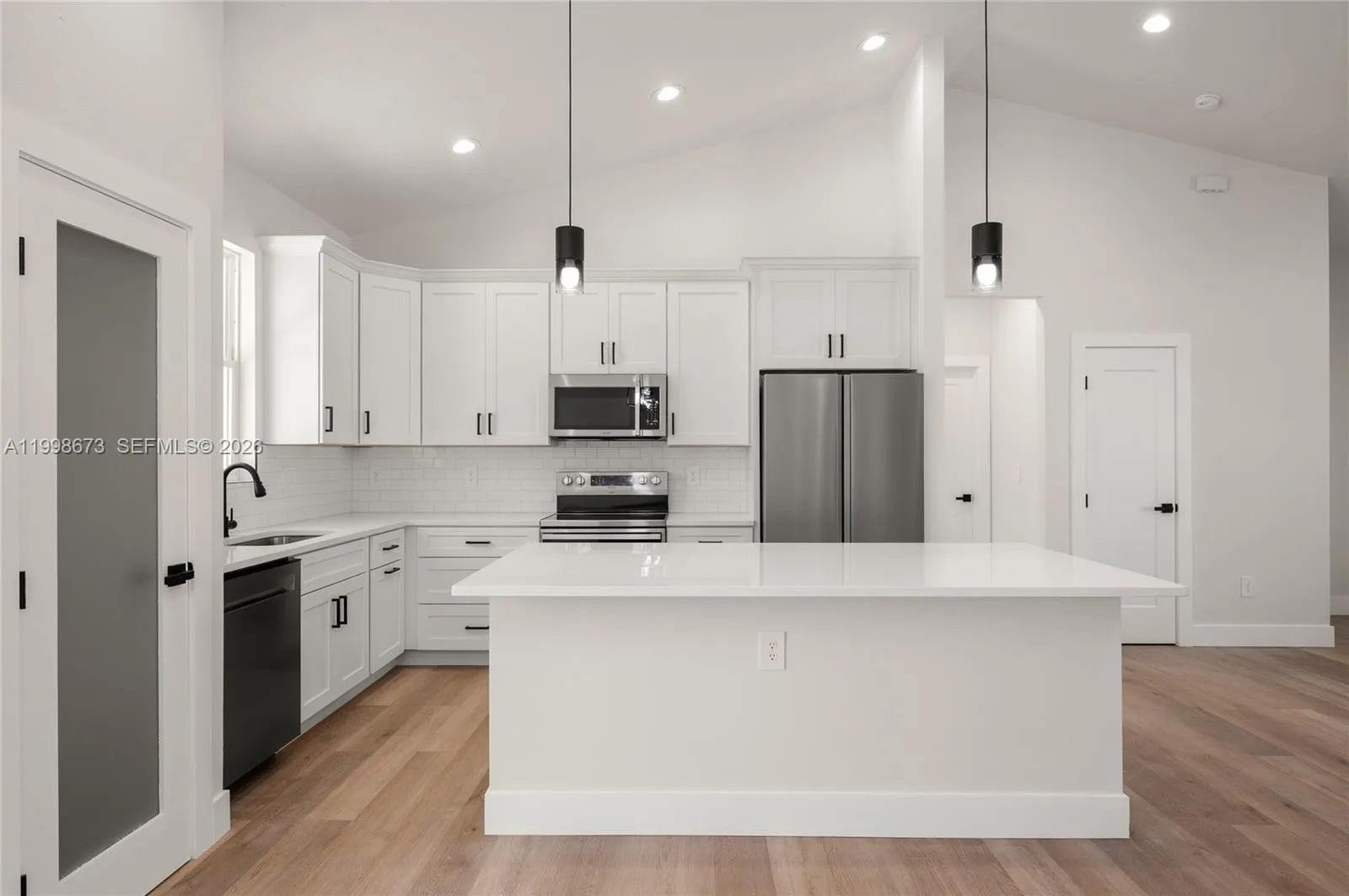 7322 Granada Boulevard, Sebring FL 33872