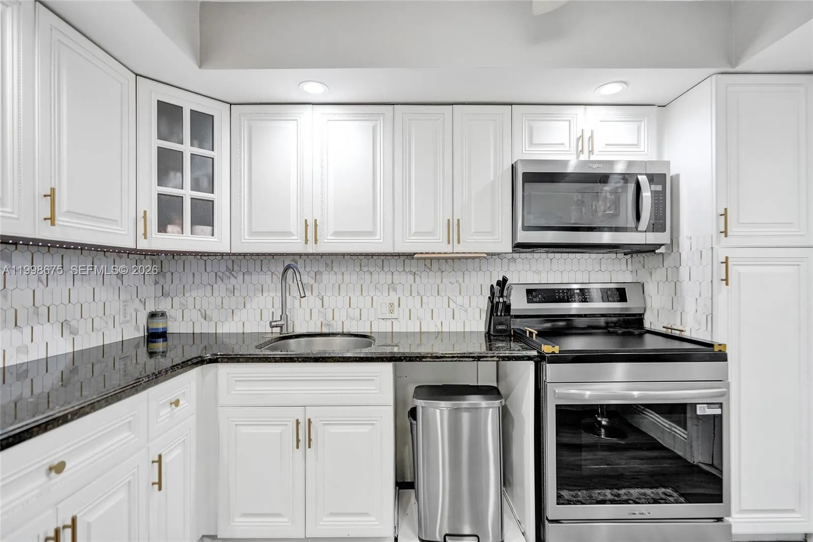 2651 S Course Dr # 410, Pompano Beach FL 33069