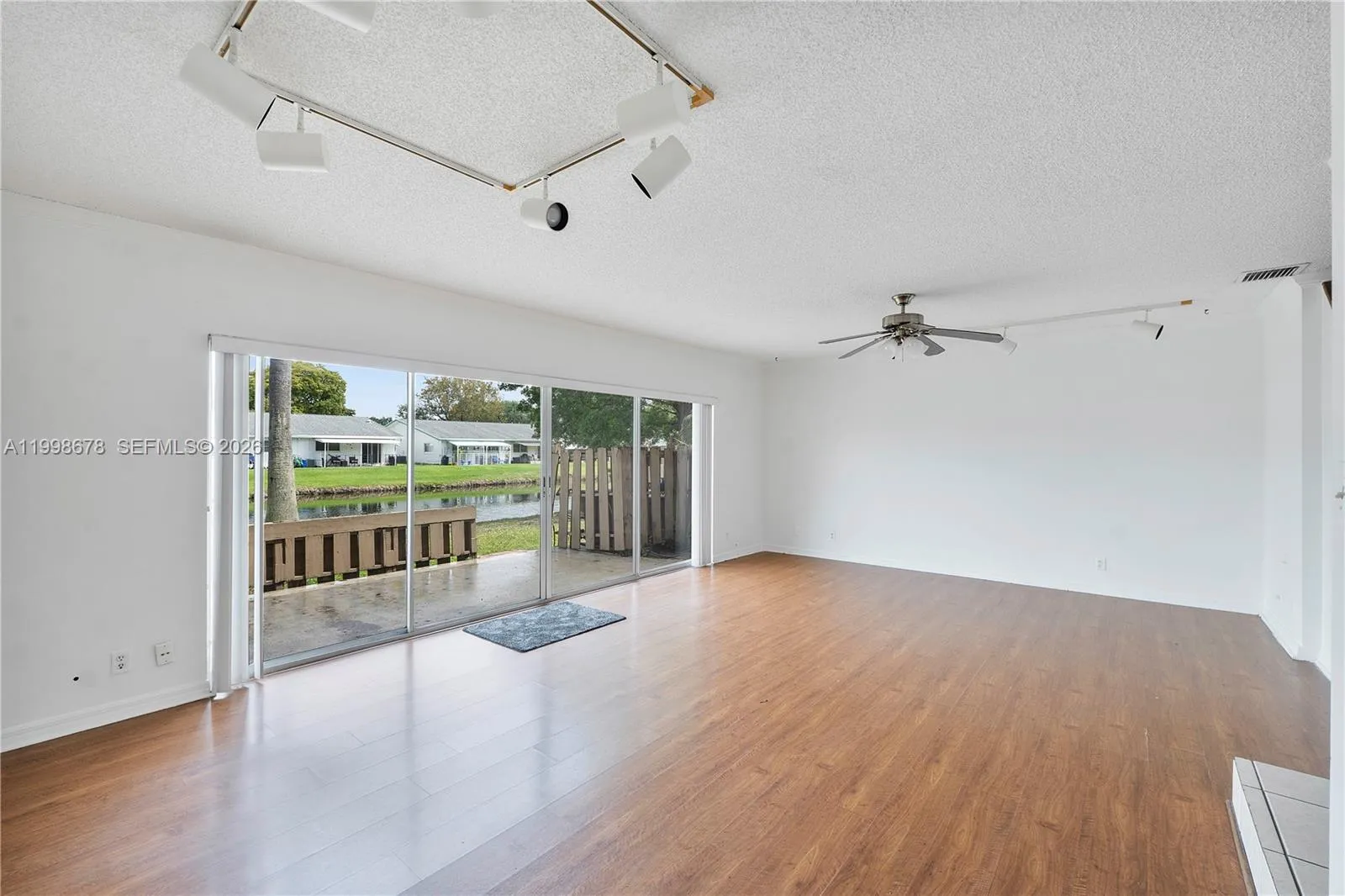 8243 NW 9th Ct # 7, Plantation FL 33324