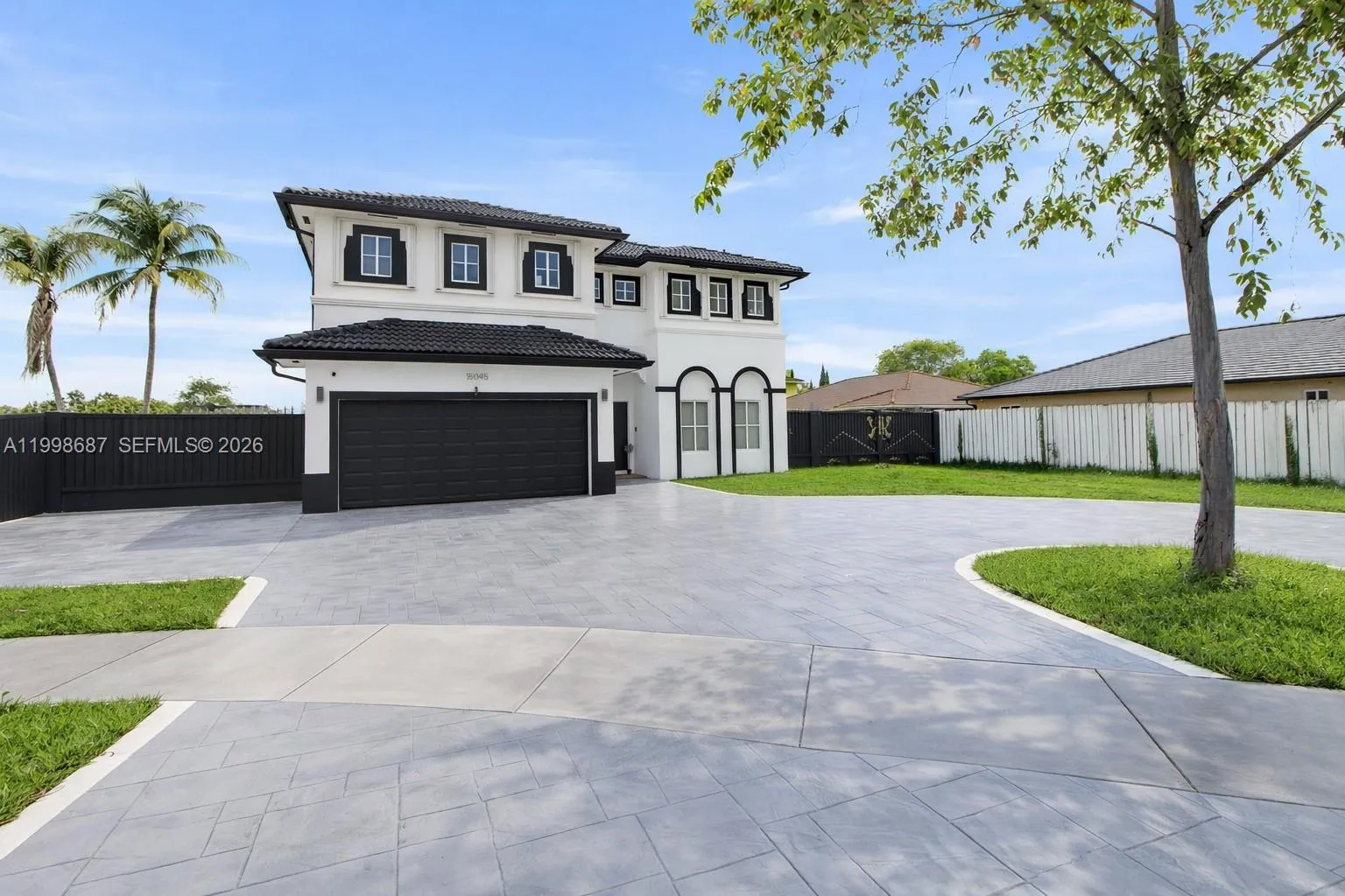 15045 SW 38th Ter, Miami FL 33185