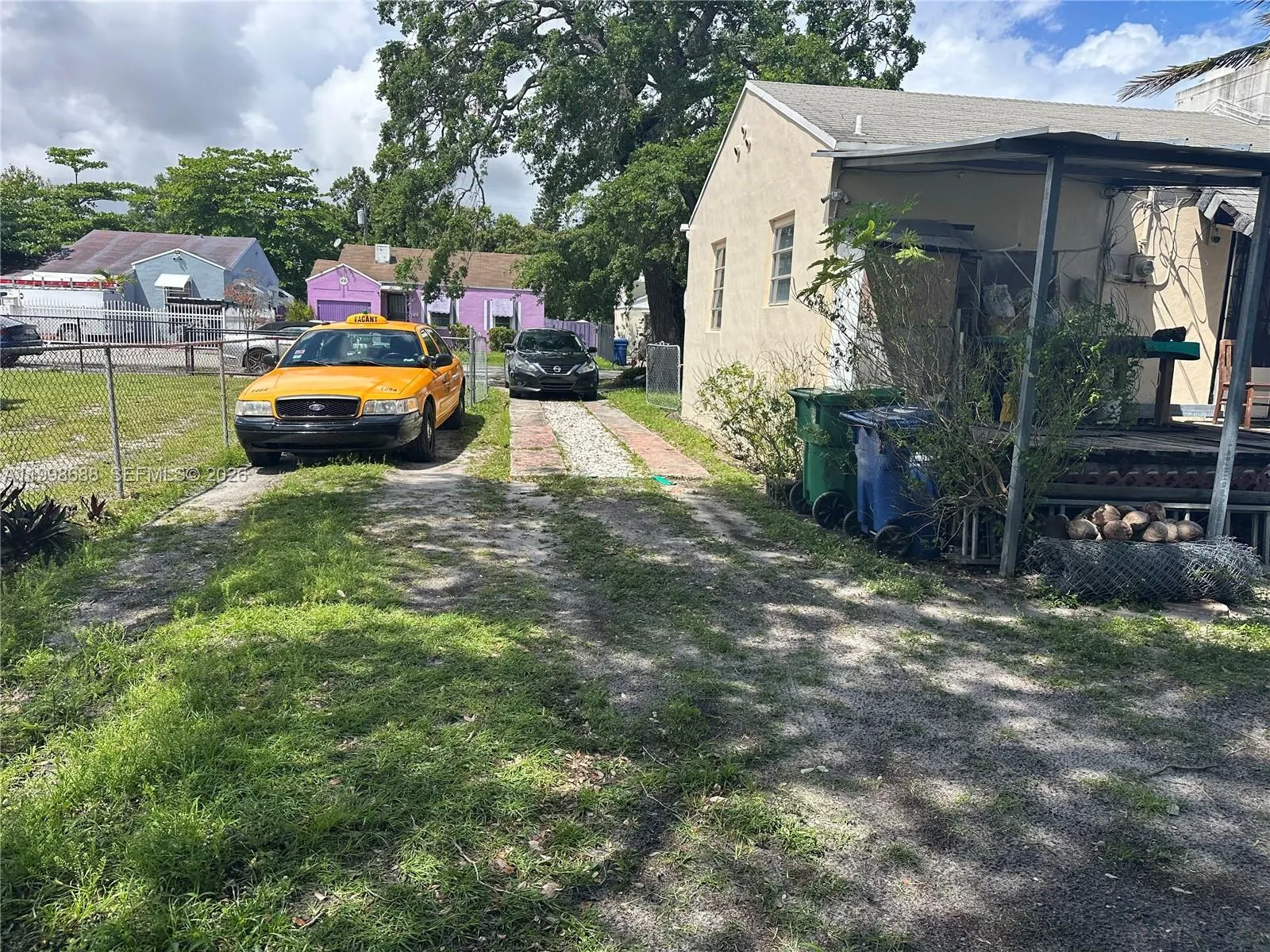 900 NW 75th St, Miami FL 33150