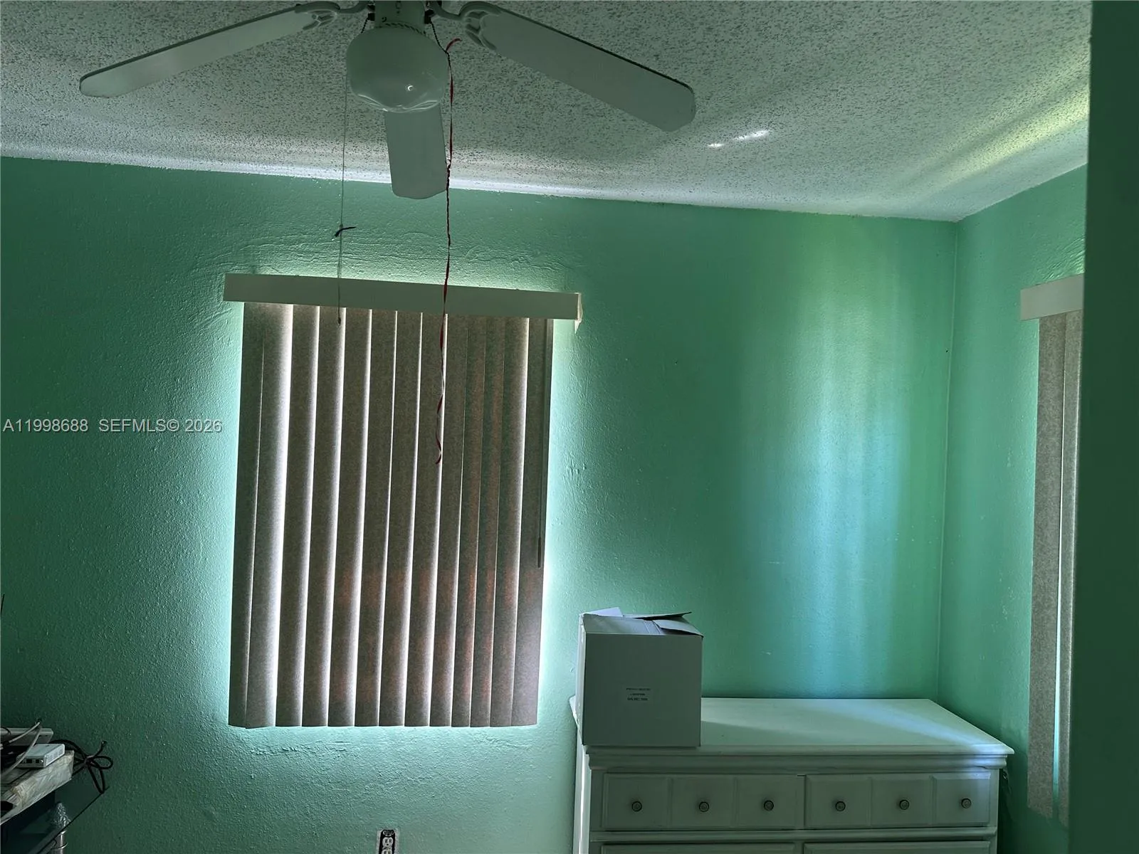 900 NW 75th St, Miami FL 33150