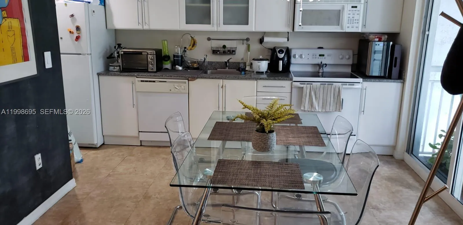 275 NE 18th St # 307, Miami FL 33132