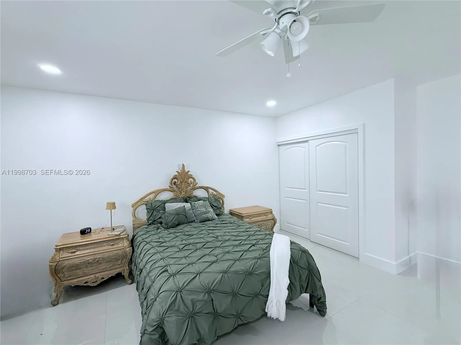 4600 W 8th Ave # B, Hialeah FL 33012