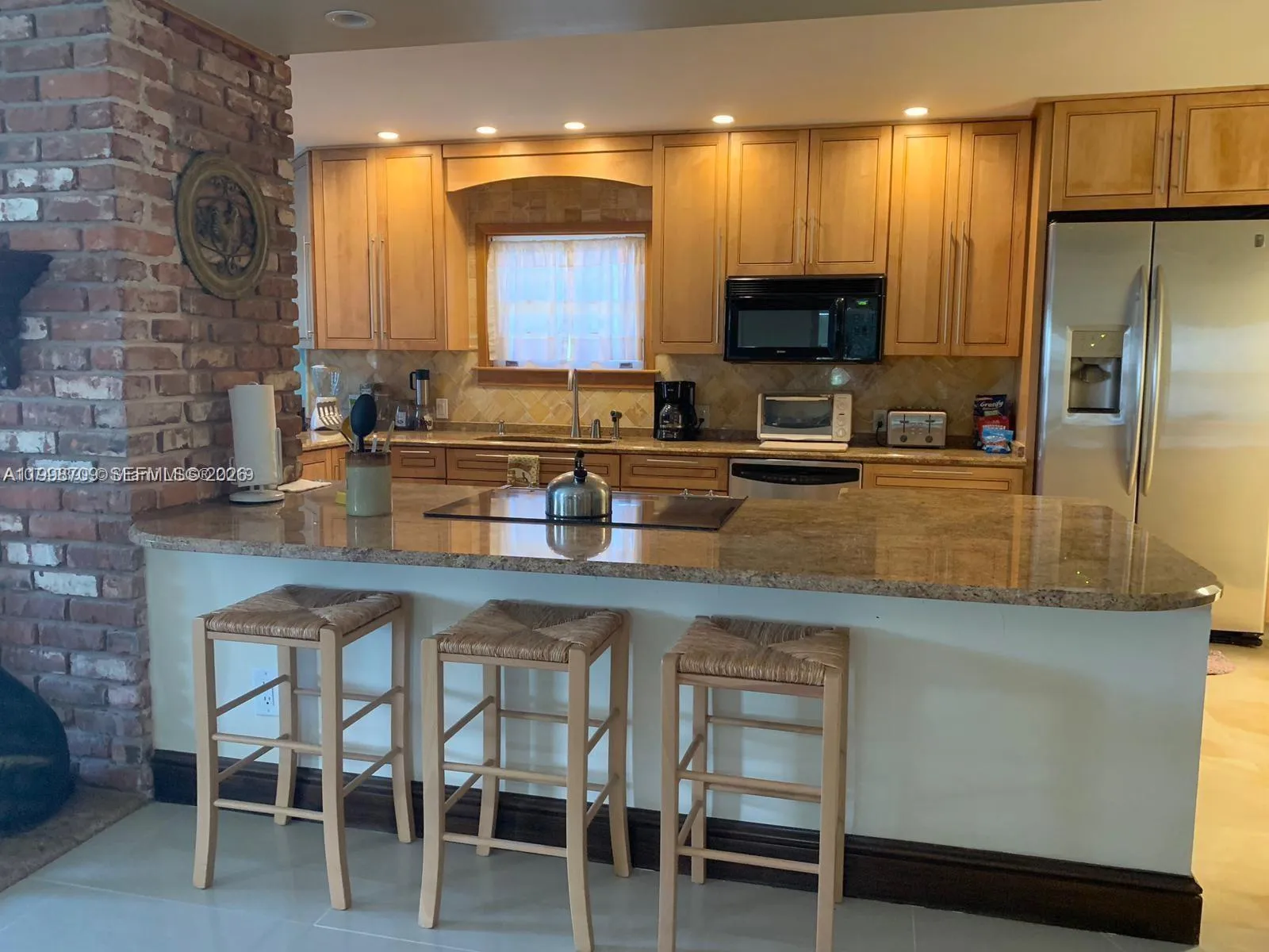 258 SW 1st Ct, Dania Beach FL 33004