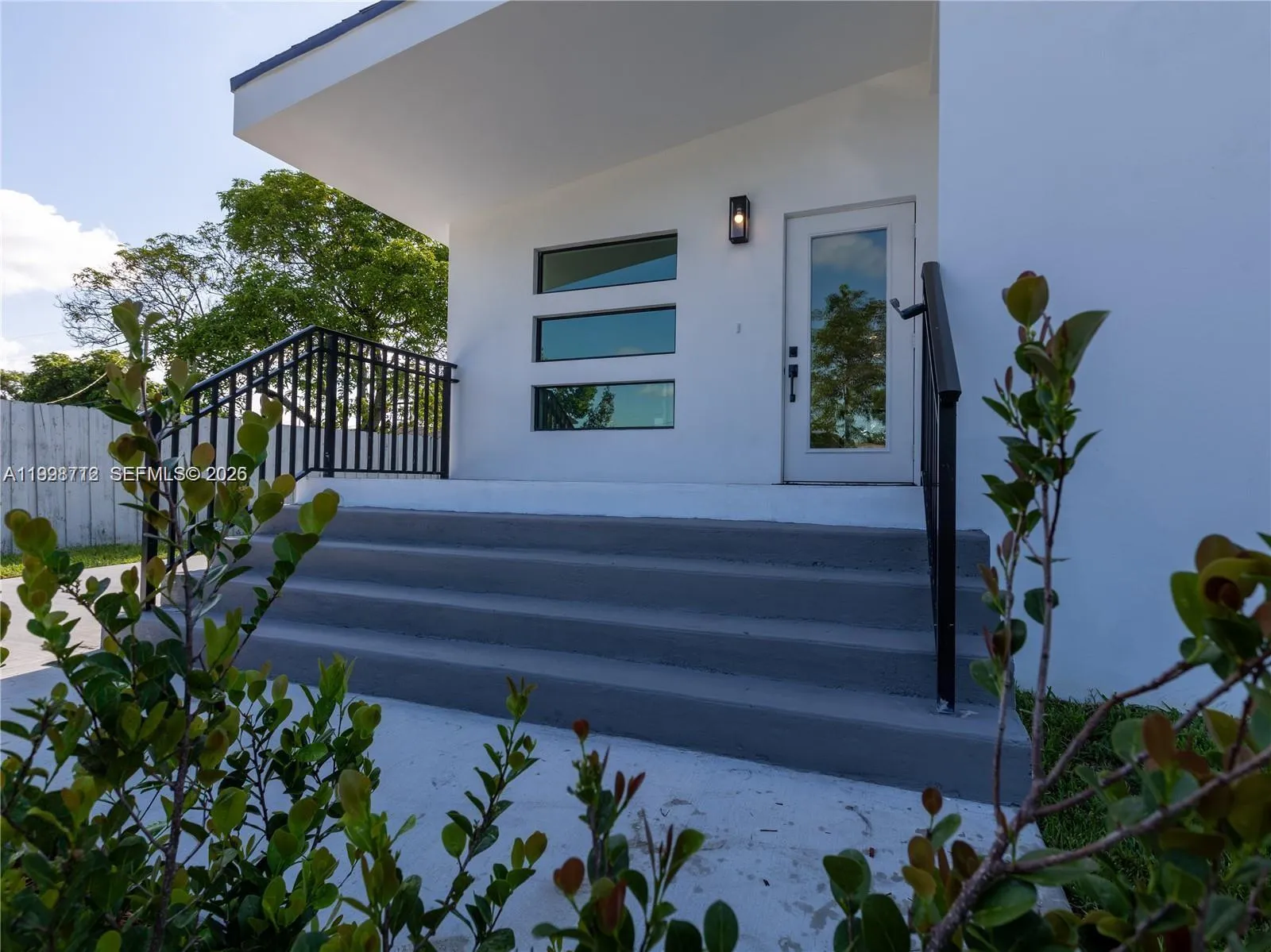 404 NW 15th Ave, Pompano Beach FL 33069