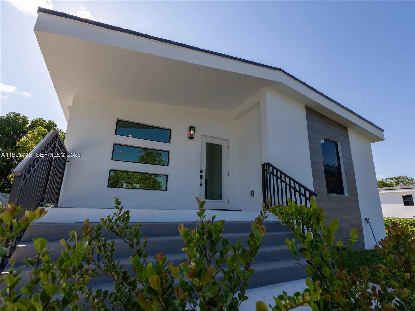 404 NW 15th Ave, Pompano Beach FL 33069